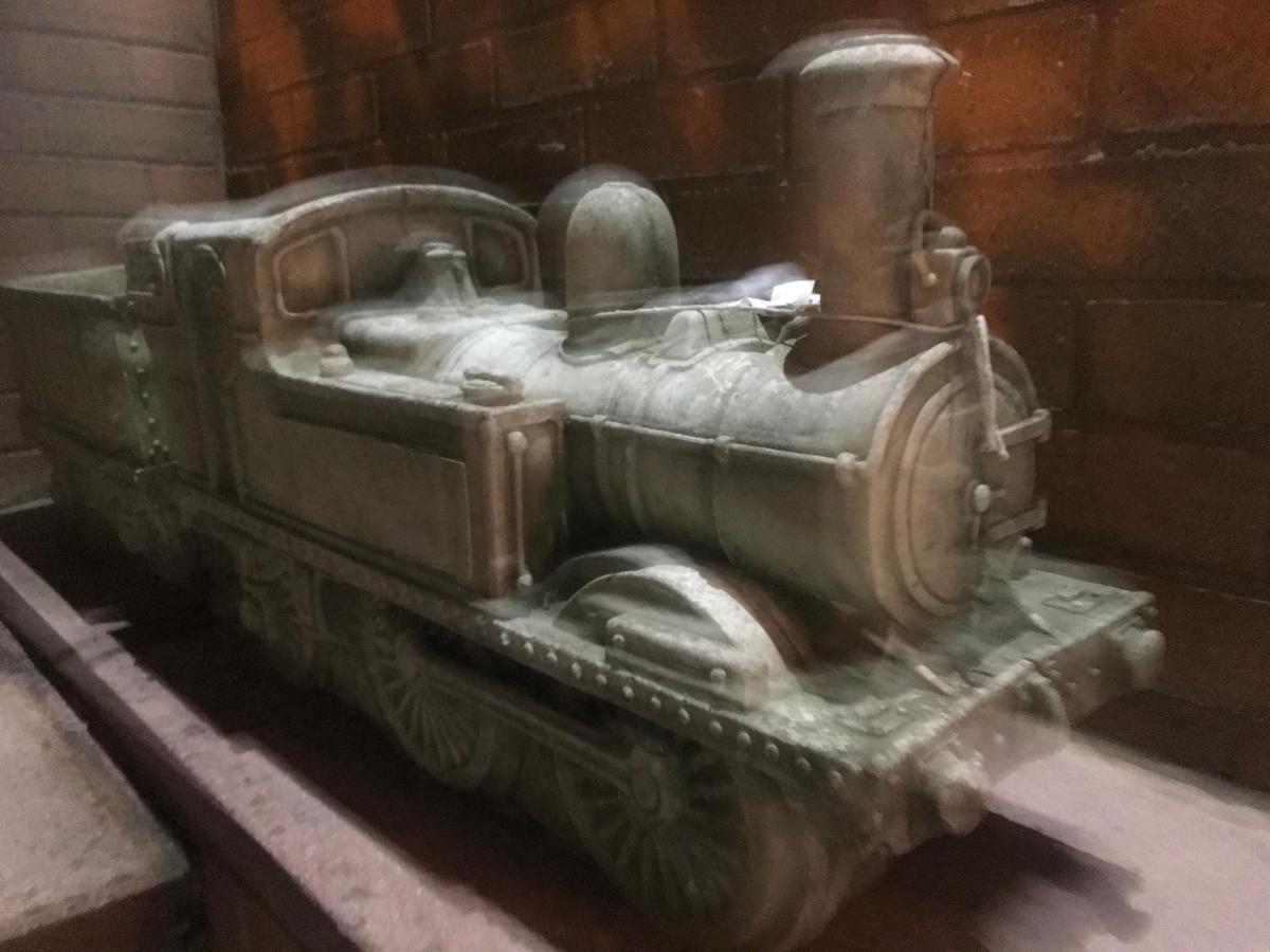 Hot Tub Hide Away Near Alton Towers Staffordshire Hotel Cheddleton ภายนอก รูปภาพ