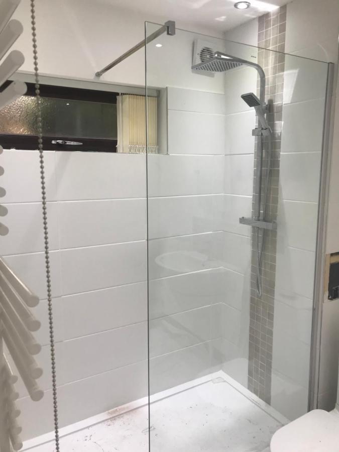 Hot Tub Hide Away Near Alton Towers Staffordshire Hotel Cheddleton ภายนอก รูปภาพ