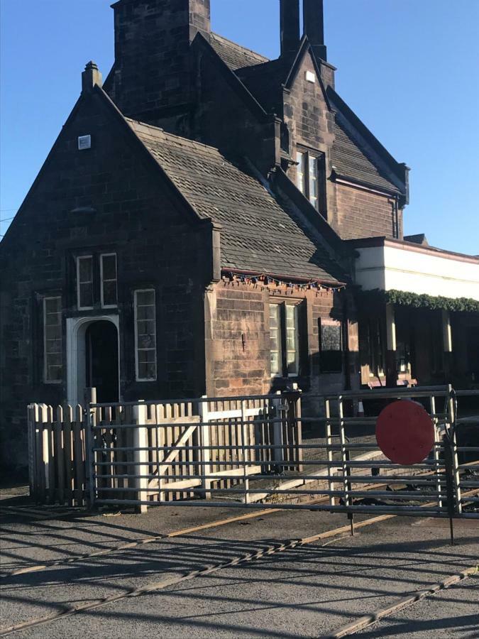 Hot Tub Hide Away Near Alton Towers Staffordshire Hotel Cheddleton ภายนอก รูปภาพ
